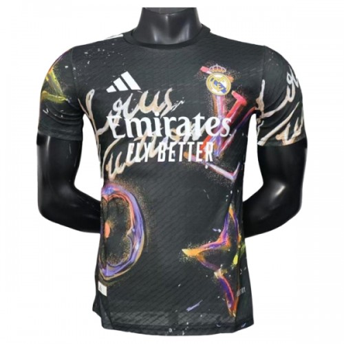 Maglia Real Madrid 2025-26 Maniche Corte Nera Speciale - Uomo Maglia Real Madrid 2025-26 Maniche Corte Nera Speciale - Uomo