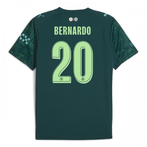 Maglia Manchester City Bernardo 20 Quarto EA Sport 2025-26 Maniche Corte - Uomo Maglia Manchester City Bernardo 20 Quarto EA Sport 2025-26 Maniche Corte - Uomo