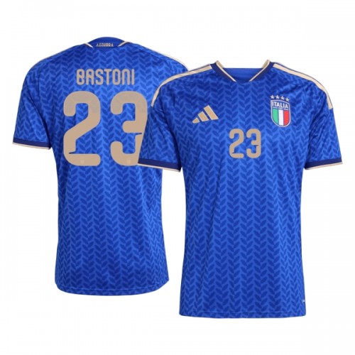 Maglia Italia Bastoni 23 Primo Mondiali 2026 Maniche Corte - Uomo Maglia Italia Bastoni 23 Primo Mondiali 2026 Maniche Corte - Uomo