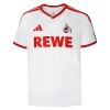 Maglia FC Köln Primo 2026-27 Maniche Corte - Uomo Maglia FC Köln Primo 2026-27 Maniche Corte - Uomo
