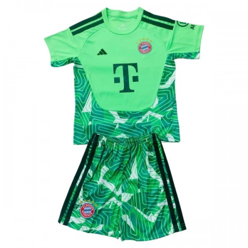 Divisa Portiere FC Bayern Monaco 2026-27 Maniche Corte Verde - Bambino Divisa Portiere FC Bayern Monaco 2026-27 Maniche Corte Verde - Bambino