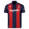 Maglia Bologna Primo 2026-27 Maniche Corte - Uomo Maglia Bologna Primo 2026-27 Maniche Corte - Uomo