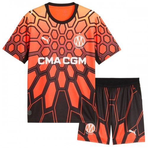 Divisa Olympique de Marseille Primo 2026-27 Maniche Corte Arancia - Bambino Divisa Olympique de Marseille Primo 2026-27 Maniche Corte Arancia - Bambino