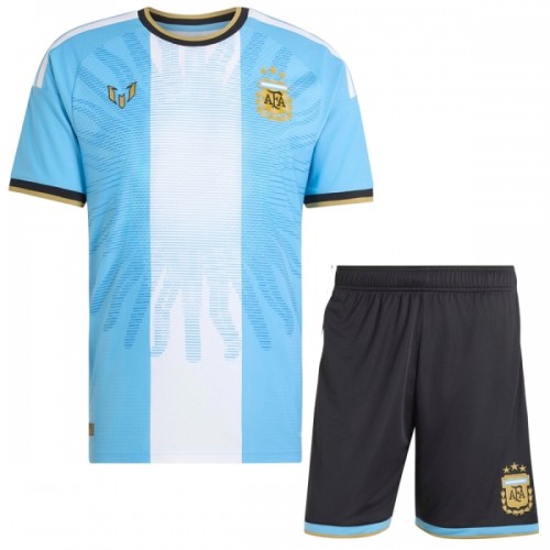 Divisa Argentina Farewell Anniversary 2026-27 Maniche Corte - Bambino Divisa Argentina Farewell Anniversary 2026-27 Maniche Corte - Bambino