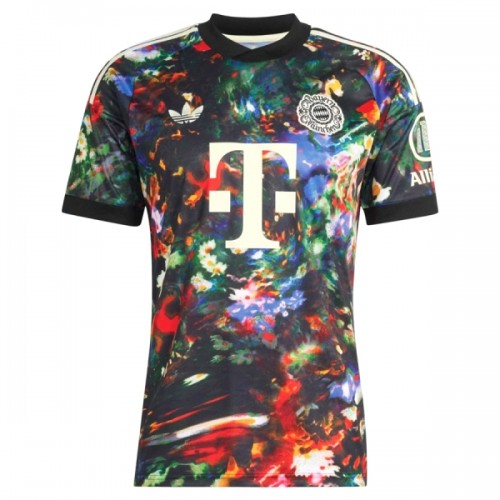 Maglia FC Bayern Monaco Oktoberfest 2026-27 Maniche Corte - Uomo Maglia FC Bayern Monaco Oktoberfest 2026-27 Maniche Corte - Uomo