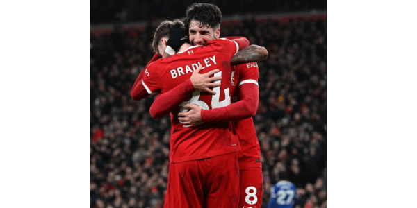 Battaglia rossoblù, il Liverpool batte il Chelsea 4-1