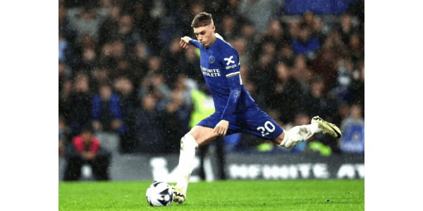 Il 21enne Palmer ha portato il Chelsea alla vittoria per 4-3 sul Manchester United
