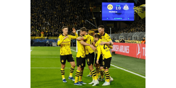Il Dortmund batte il Newcastle United 2-0 e conquista la vetta della classifica dei gironi di Champions League Il Dortmund batte il Newcastle United 2-0 e conquista la vetta della classifica dei gironi di Champions League