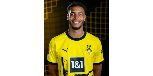 Il Dortmund ha acquistato il centrocampista tedesco Nmecha per 30 milioni di euro