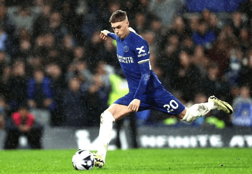 Il 21enne Palmer ha portato il Chelsea alla vittoria per 4-3 sul Manchester United