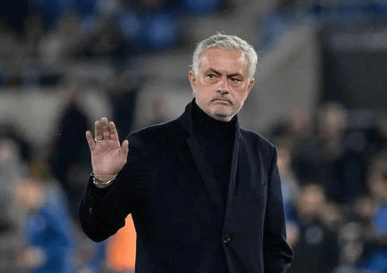 Mourinho è stato esonerato!