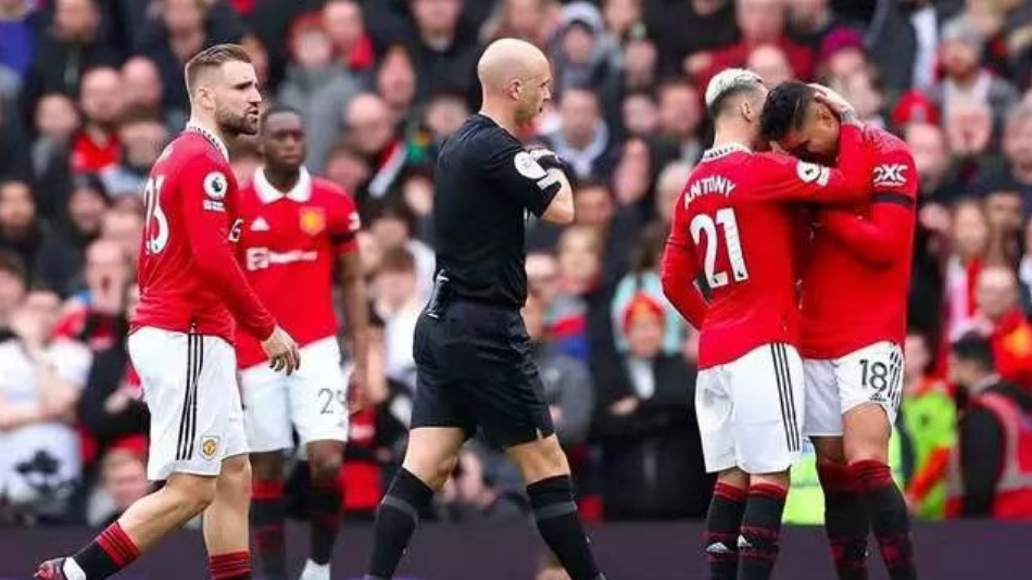 Casemiro espulso, Manchester United senza vittorie in due turni
