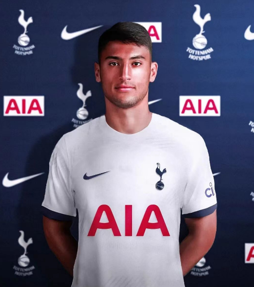 Il centro geniale argentino di 19 anni si è unito al Tottenham